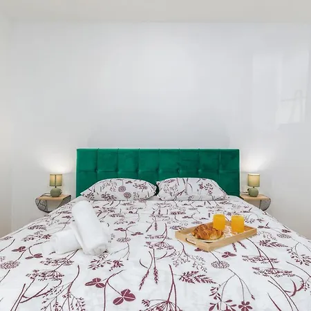 Lorilu Apartment